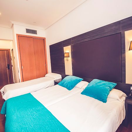 Hostal Sol Los Angeles Мадрид Экстерьер фото