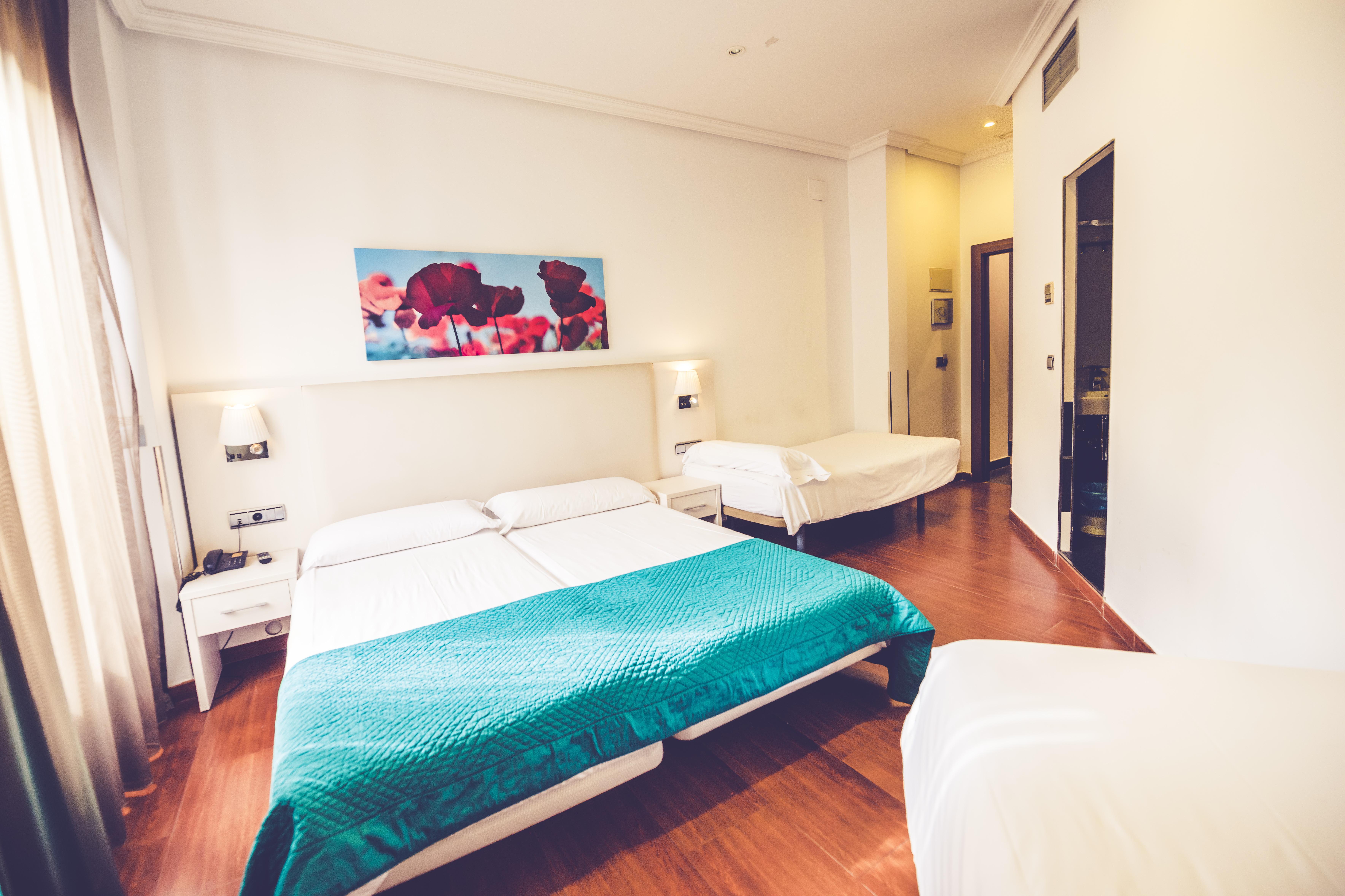 Hostal Sol Los Angeles Мадрид Экстерьер фото