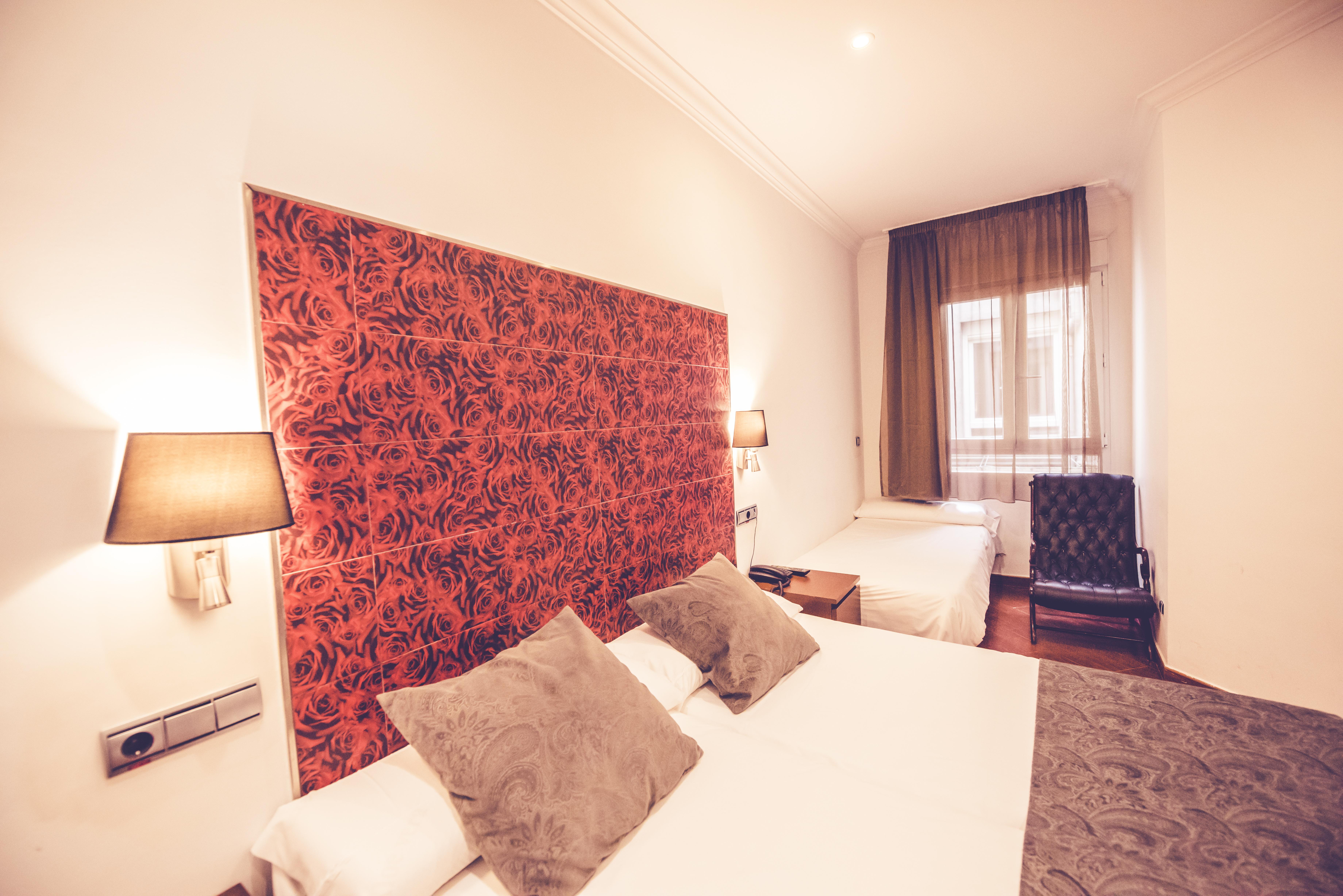 Hostal Sol Los Angeles Мадрид Экстерьер фото