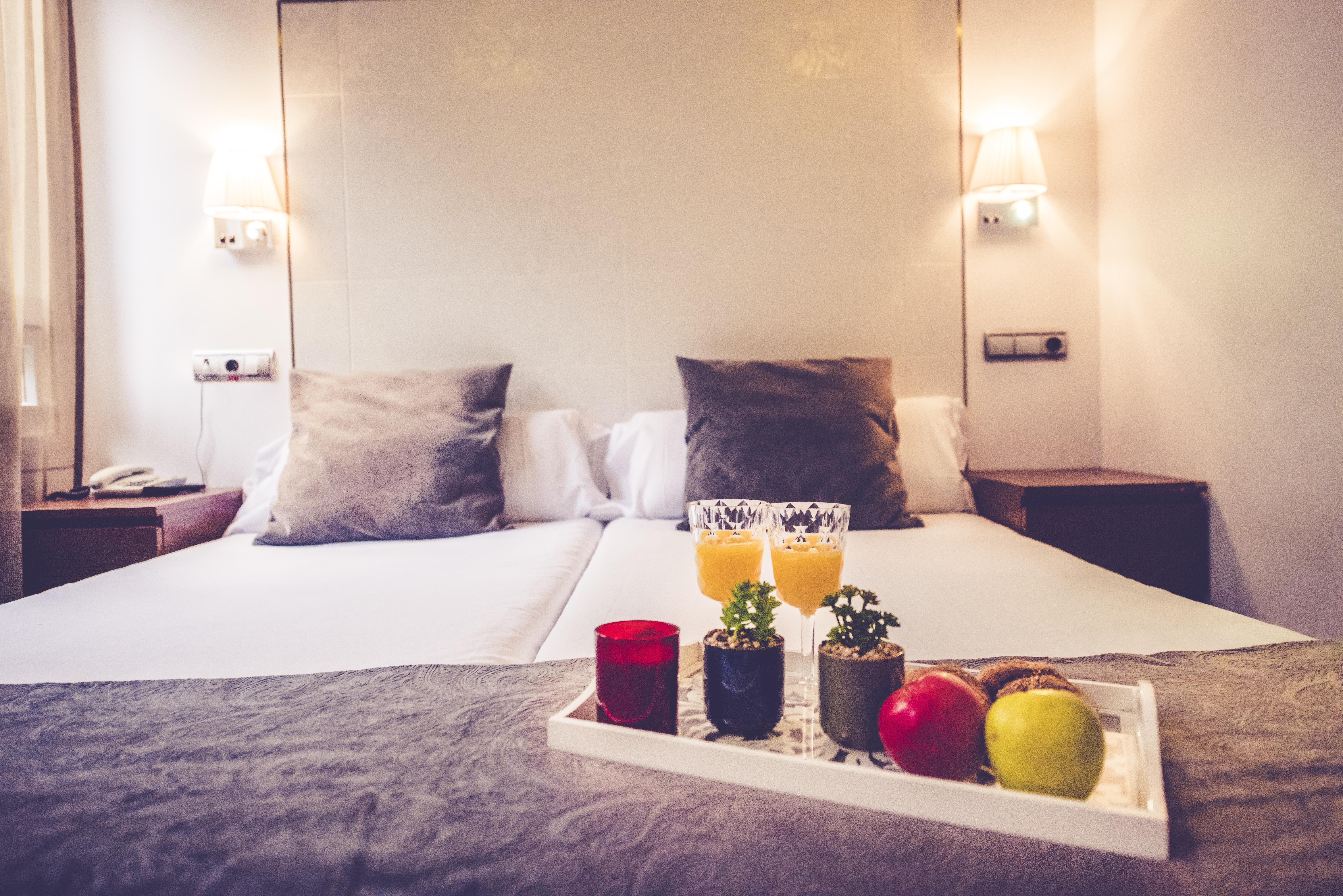 Hostal Sol Los Angeles Мадрид Экстерьер фото