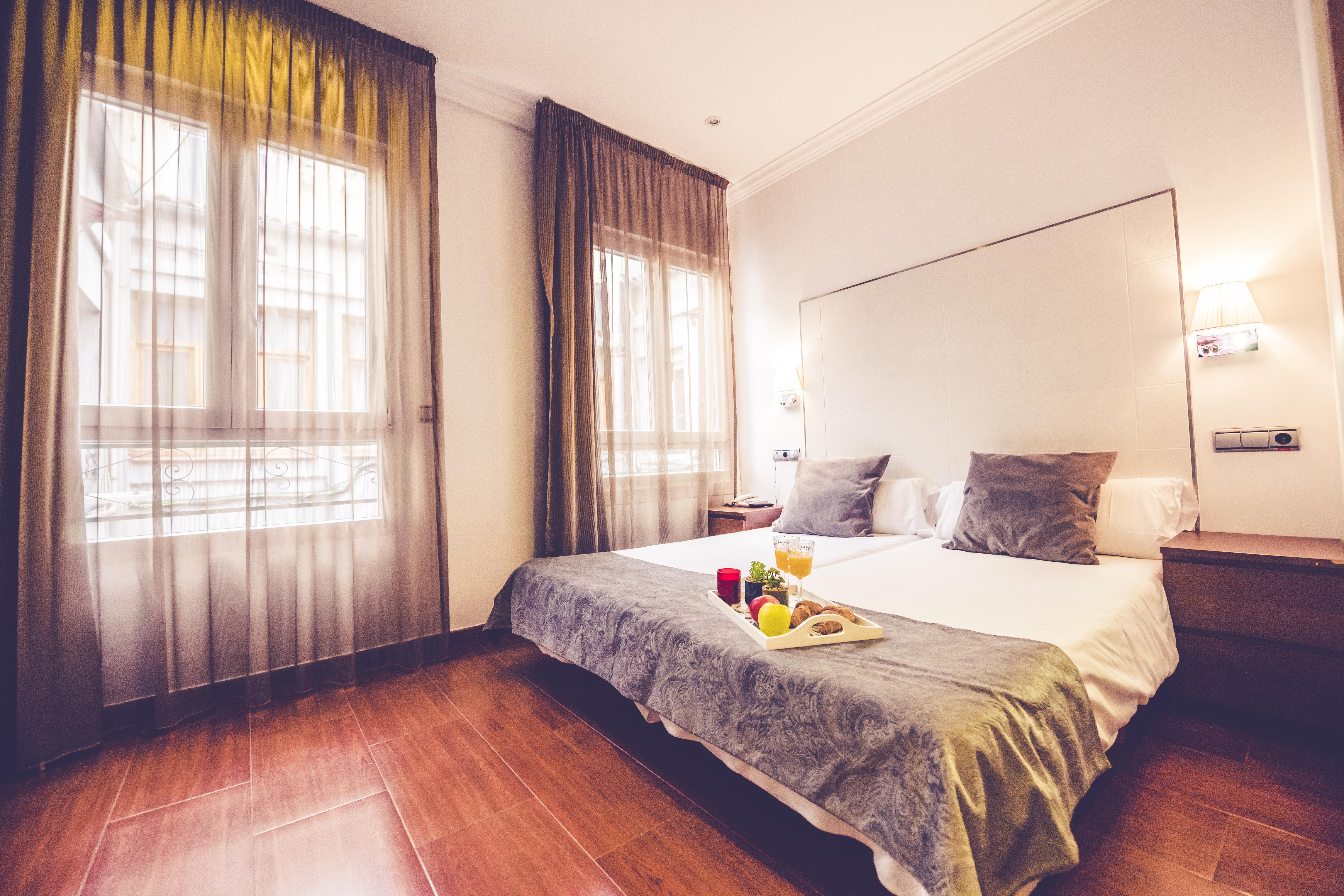 Hostal Sol Los Angeles Мадрид Экстерьер фото