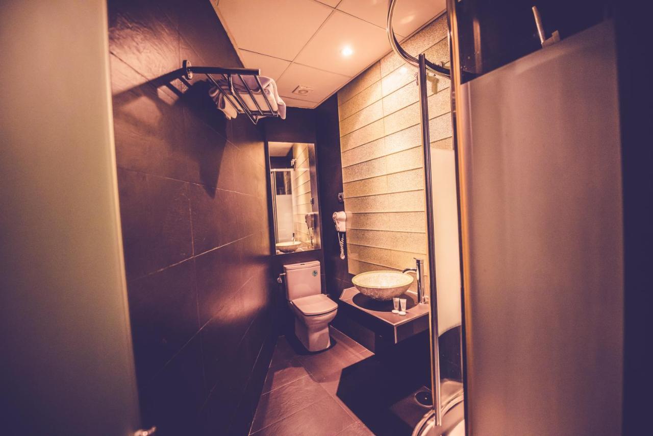 Hostal Sol Los Angeles Мадрид Экстерьер фото