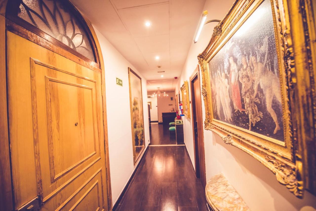 Hostal Sol Los Angeles Мадрид Экстерьер фото